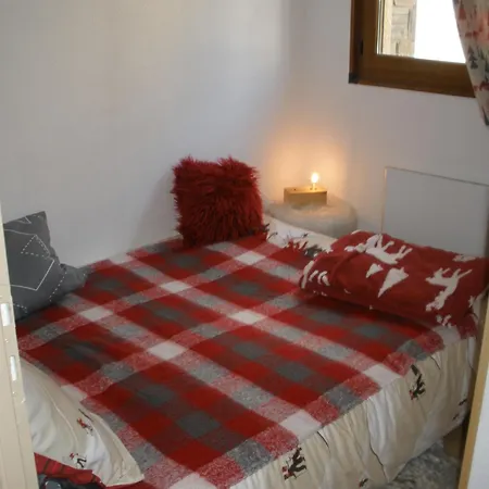 2 Vue * Les Angles (Pyrenees-Orientales)